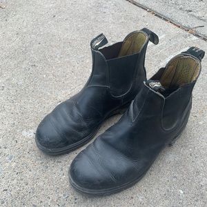 Blundstone Men’s boots size 9